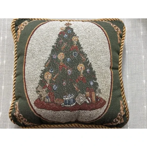 Vintage Tapestry Christmas Pillow Christmas Tree  Holiday 11