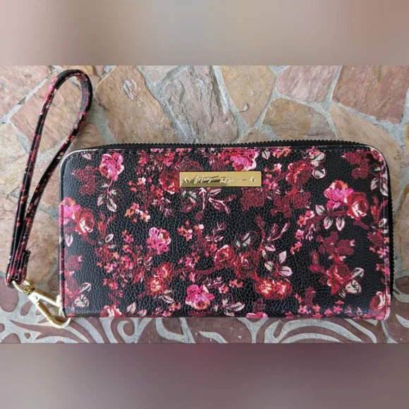 BETSEY JOHNSON Multi Color Floral Checkbook XORING Wristlet Wallet