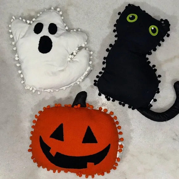 Halloween Decorative Pillows Ghost Pumpkin Black Cat Fall Decor