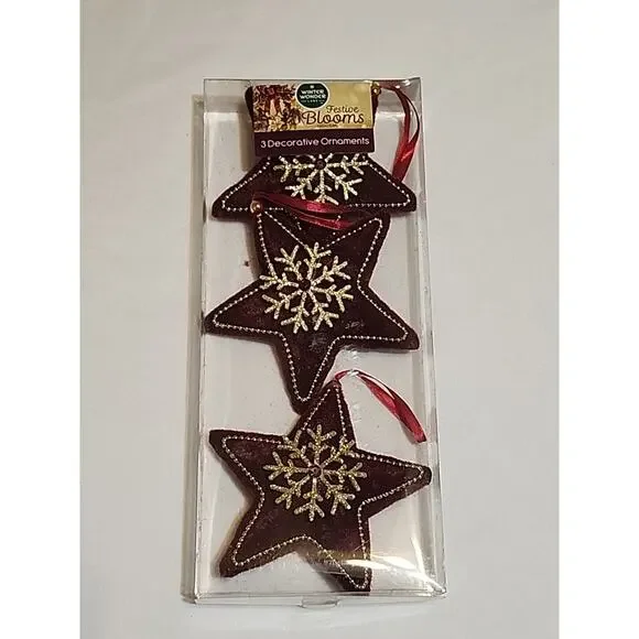 Winter Wonder Lane Festive Bloom Decorative Ornaments Burgundy 5