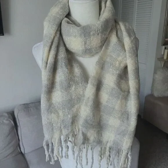 Loft wool blend neutral plaid print