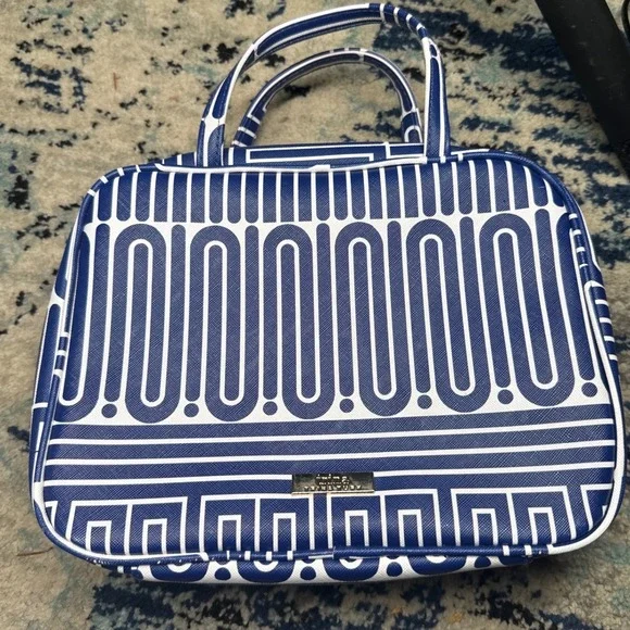 Trina Turk Blue White Geometric Cosmetic Makeup Travel Case Bag Organizer Pink