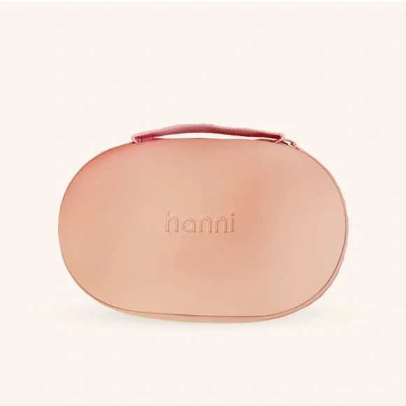 Hanni Pink Travel Case Catch-All Travel Case