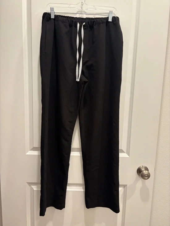 FIGS Black Men's Drawstring Scrub Pants