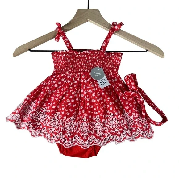 Baby Gap Red Floral Smocked Eyelet Dress Set 3-6 Months Cotton NWT Cottagecore