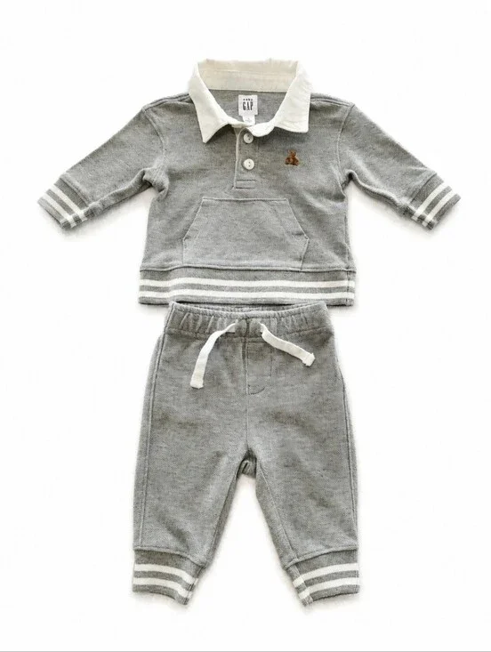 Baby GAP 2 Piece Outfit Set 0-3 Months Gray Polo Sweatshirt Jogger Pants Bear Lo