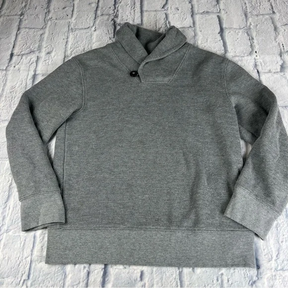Gap size large 10/11, gray sweater
