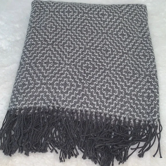 DSW Blanket Scarf, 60” x 50”