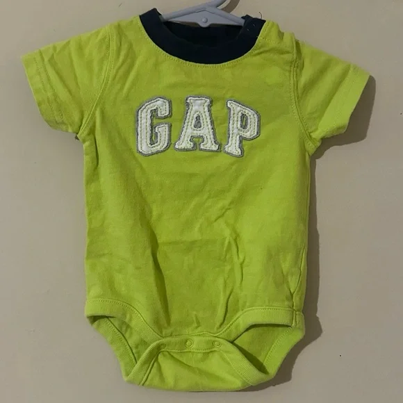 GAP 0-3month Green Baby Onesie