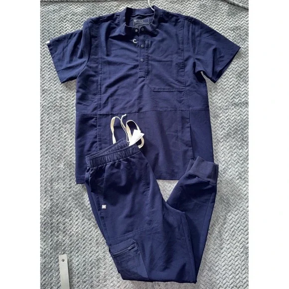 FIGS Men's Scrub Navy Blue Set Tansen Joggers Pants And Top Size Medium