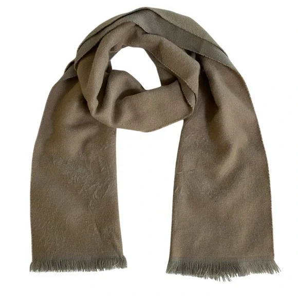 b. Boutique by evergreen Women's Scarf Two Tone Cream Tan Soft Floral‎ Detail