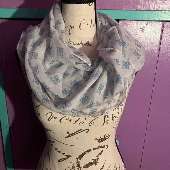 Elegant Blue and White Scarf