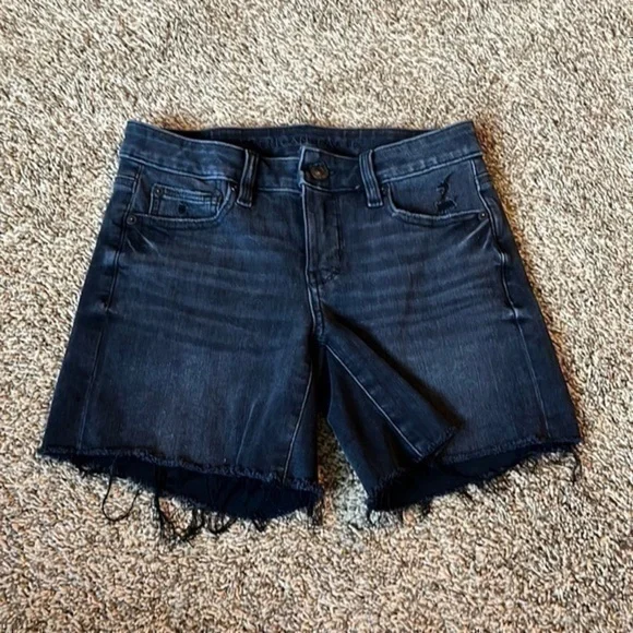American Eagle black denim Midi shorts