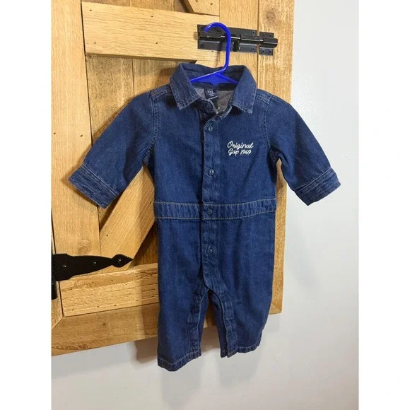 Baby Gap Denim Romper Dark Wash Bear Graphic One Piece Coverall 3-6 Months