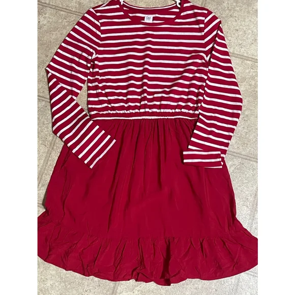 Girls Gap Kids NWOT Red Dresss Size 14-16 Xxl