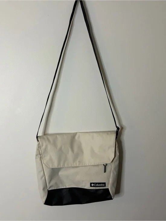 Columbia Crossbody Bag