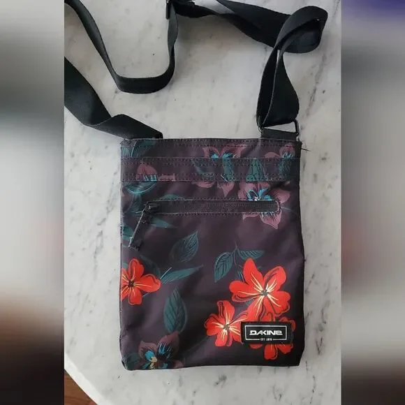 Dakine - Jive Crossbody Purse