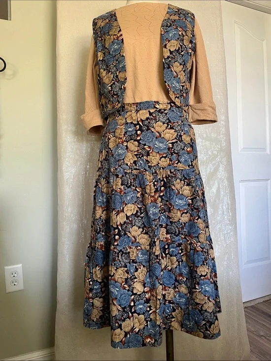 Floral Blue & Tan Midi Set with Matching Open Vest