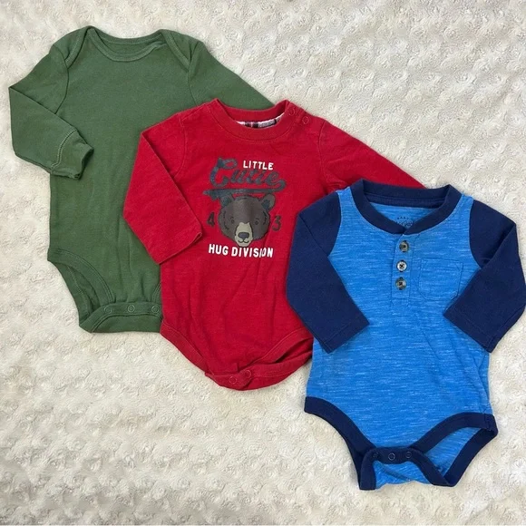 Baby Boy Bodysuit Shirt Bundle Size 0-3 Months Carter’s Cat & Jack