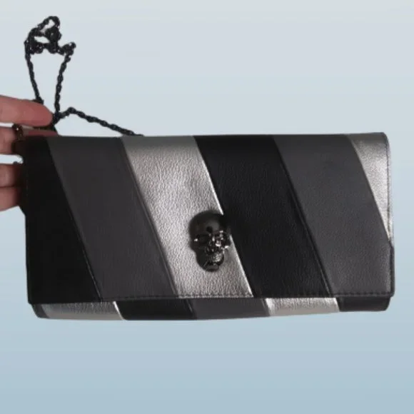 Sondra Roberts Squared Black Gray Silver Skull Charm Envelope Clutch Crossbody