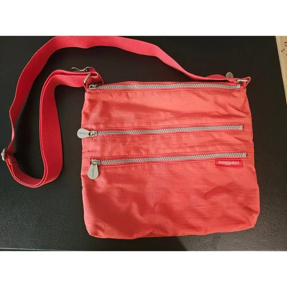 Baggallini RFID Crossbody Bag Coral Pink Triple Zip Nylon Travel Purse #st09