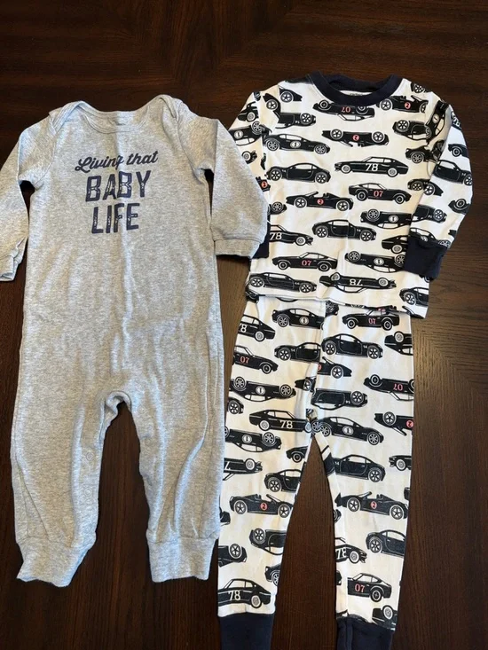 Carter’s Baby Boy Bundle 18M Pajama Set + Gray Sleeper Cars Outfit 2 Pc Lot