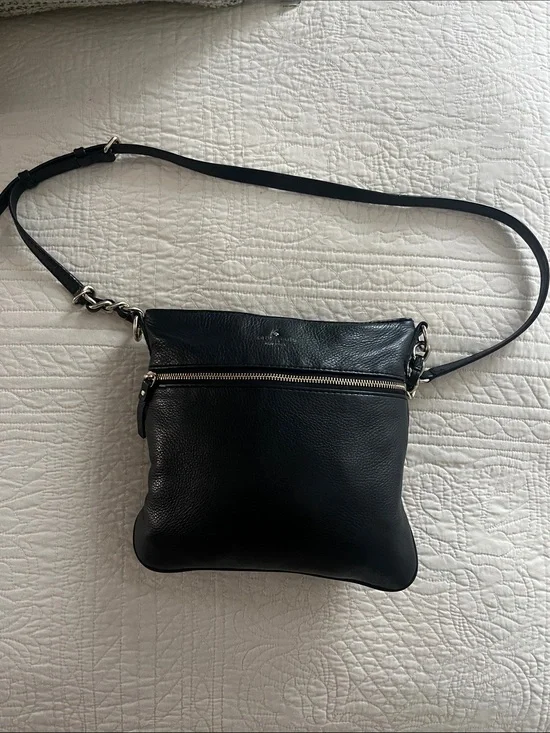Kate Spade New York Cobble Hill Ellen Black Leather Crossbody Bag