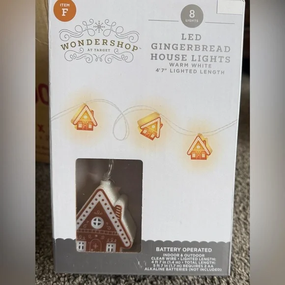 Wondershop Gingerbread House String Lights in Warm White and Brown