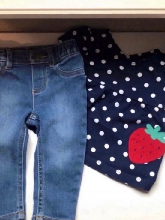 Bundle Outfit Set Carter’s Jeans & Child of Mine Shirt Top Baby Girls 12 months