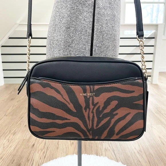 NWT Nine West black tan and gold tiger print Crossbody bag