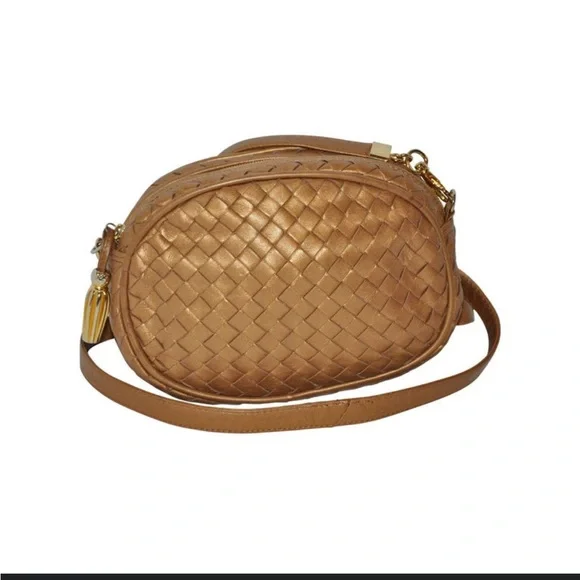 RARE Authentic Vintage Metallic Gold  Bottega Veneta  Crossbody