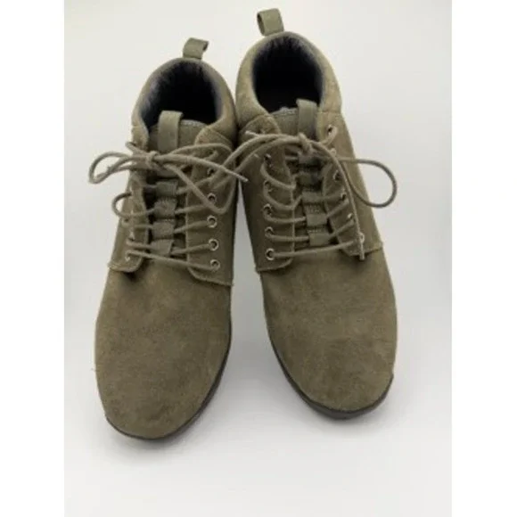 Calto Olive Green Suede Ankle Boots Mens‎ 8 Lug Sole Casual Hiking Chukka
