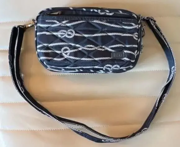 Lug Roundabout 2 Quilted Crossbody Bag in Nautical Navy