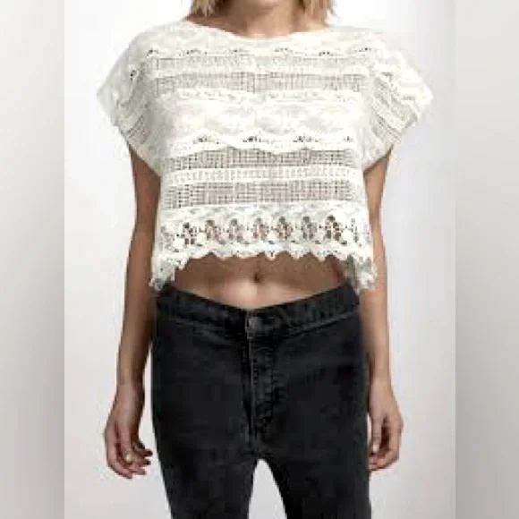 Abound Cropped Boho Lace Top.  NWOT size S.