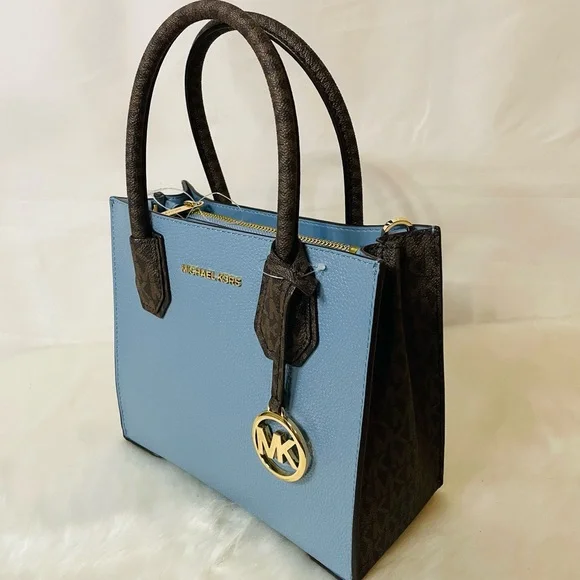 NWT Michael Kors Mercer Medium Logo and leather Accordian crossbody bag