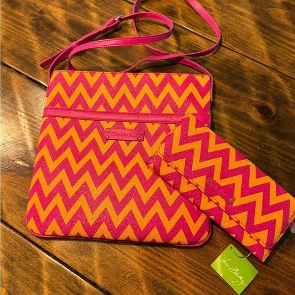 NWT Vera Bradley Ziggy Zags Crossbody Bag Purse & matching tri fold wallet Pink