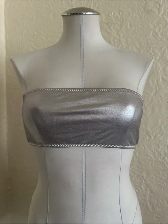 SKIMS Silver Metallic Bandeau Strapless Crop Top Medium