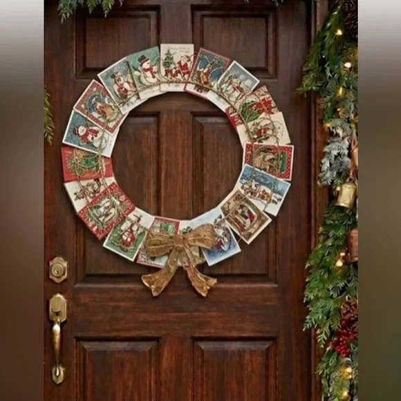 UNBRANDED | Holiday Card Wreath