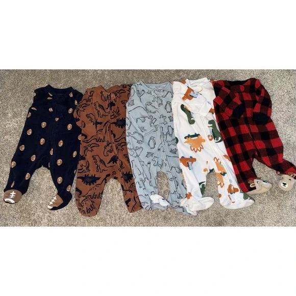 Lot Of 5 Carter's Baby Boy Sleepers Fleece Footed Pajamas 2-NB, (1) 0-3, (2) 3M