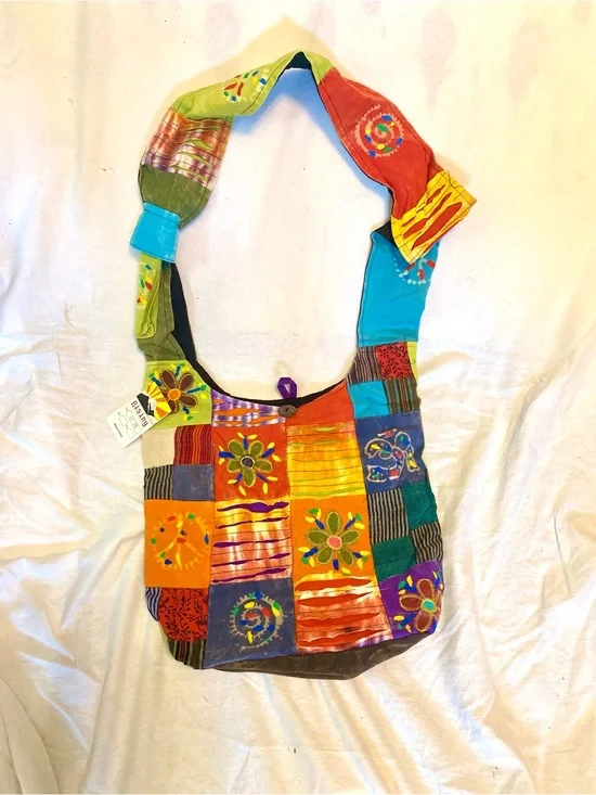 NWT Rising International Patchwork Hobo Bag Boho Crossbody Hippie Nepal Cotton