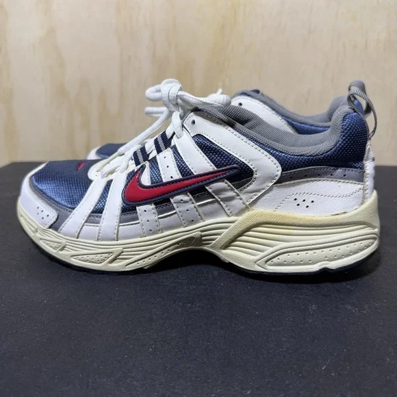 Nike‎ Athletic Youth Boy's Shoes Multi-Color Size 6Y