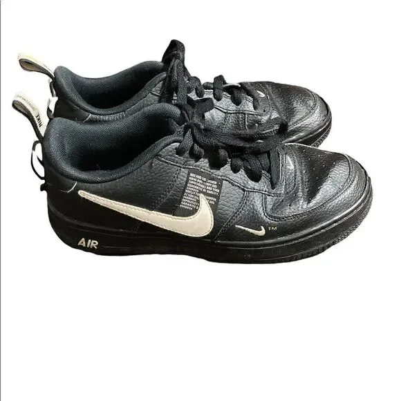Nike Air Force 1 LV8 Black / SZ: 6Y (7.5 in US womens)