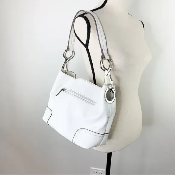 ‎White Hobo Bag w/chunky Silver Rings