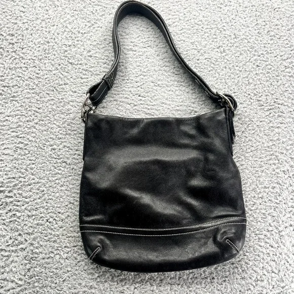 Vintage Coach Soho‎ L052-1416 Black Leather Bag Hobo Shoulder Purse