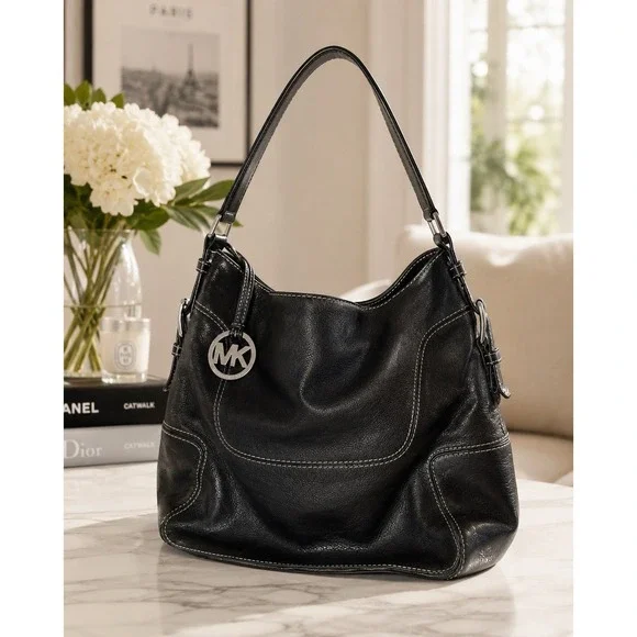 Michael Kors Brookville Black Pebbled Leather Hobo Shoulder Bag Silver MK Charm