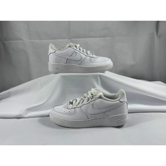 Nike Air Force 1 LE GS Size 6Y, Women's Size 7.5 Triple White DH2920-111