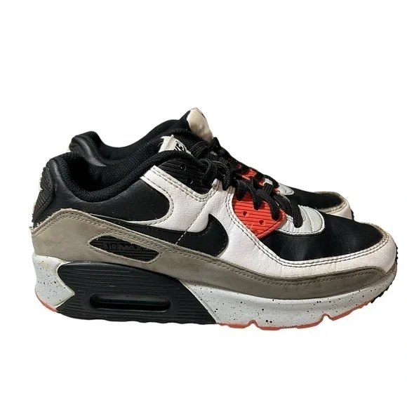 Nike Air Max 90 LTR (GS) Youth's Size 6.5Y Running Shoes Black White Speckled