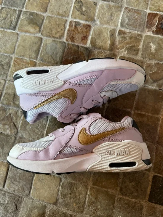 Nike air max kids shoes