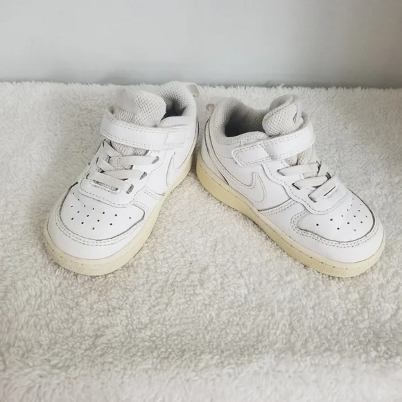 Nike All Day Play Sneakers