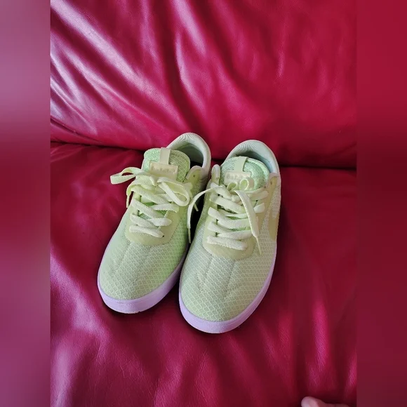 Nike Kids Neon Green Sneakers